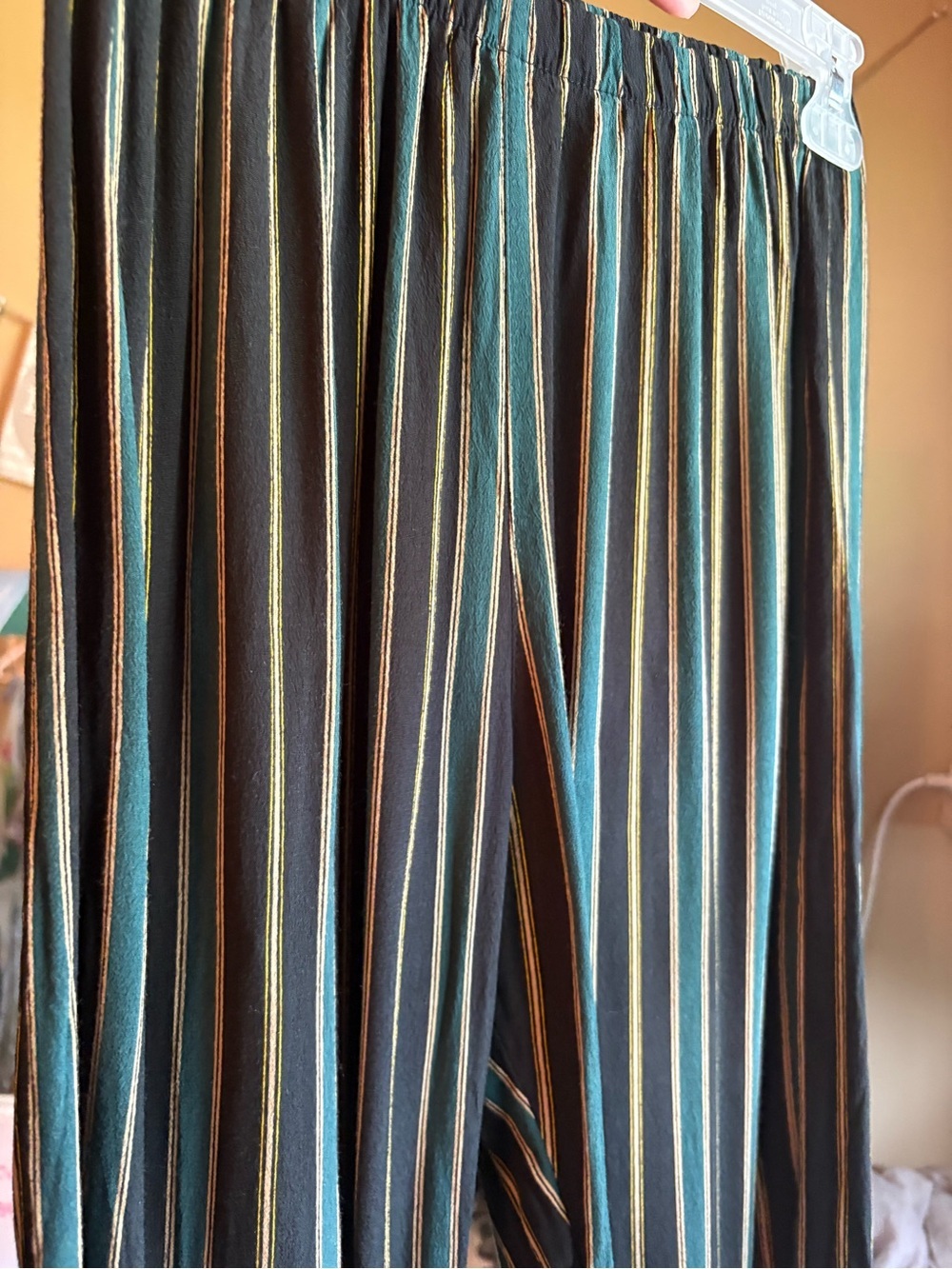 Brandy Melville Striped Pull-On Lounge Pants - Picture 8 of 8